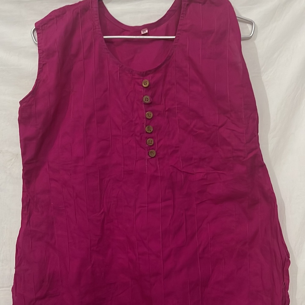 All New Stylish and fancy Hot pink Top in Size M - Picture 5 of 8